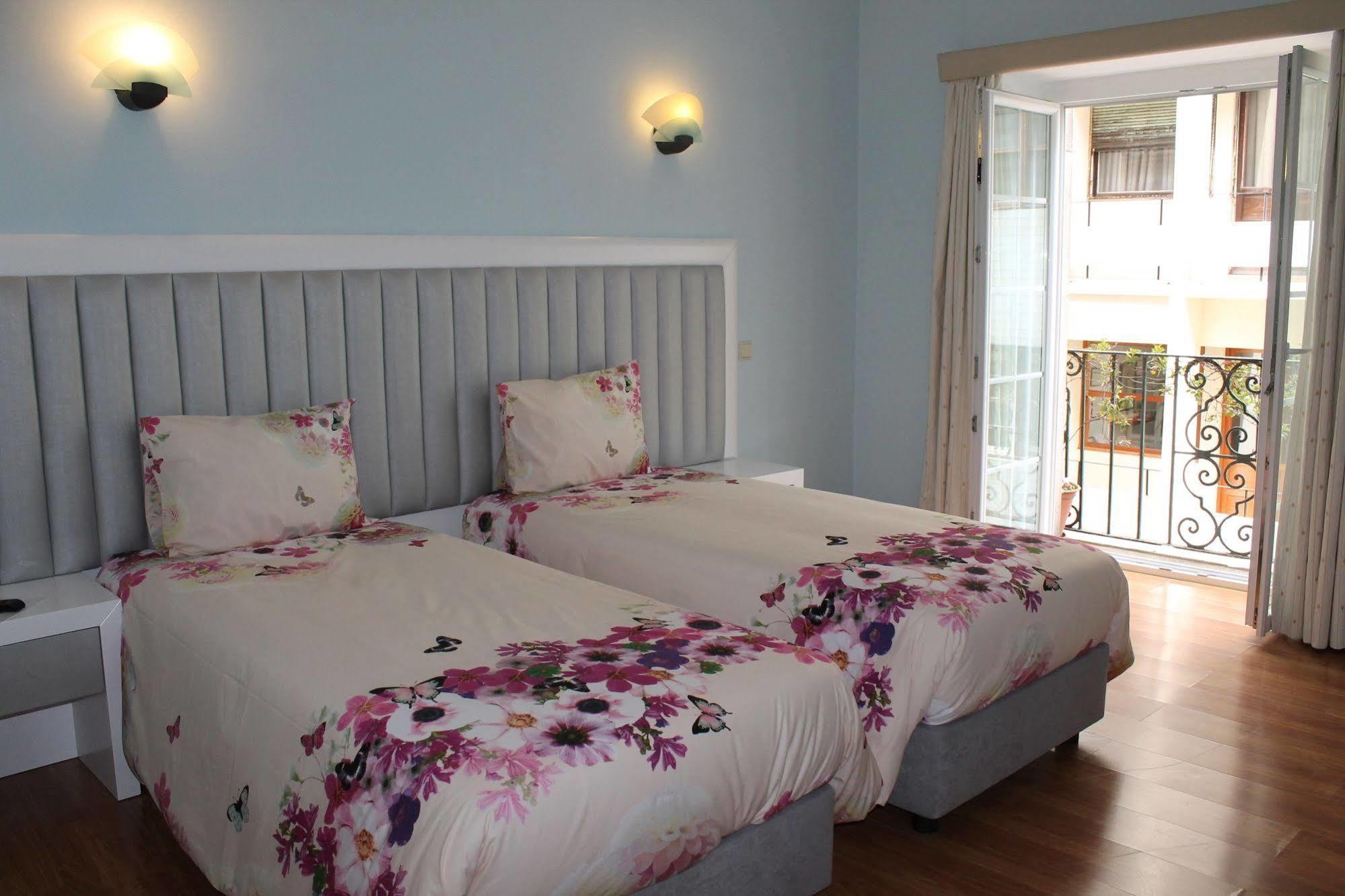 Grande Oceano Guest House Porto Ngoại thất bức ảnh